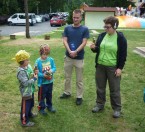 Nejmenší členové Ríša(6) a Erika(7) s rodiči nabor-4-kuncovi-nahled